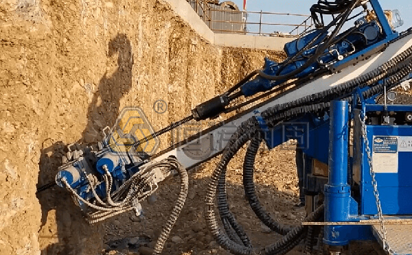 預(yù)應(yīng)力錨桿和非預(yù)應(yīng)力錨桿的區(qū)別