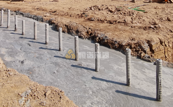 自鉆式錨桿微型樁在邊坡抗滑樁中的應(yīng)用