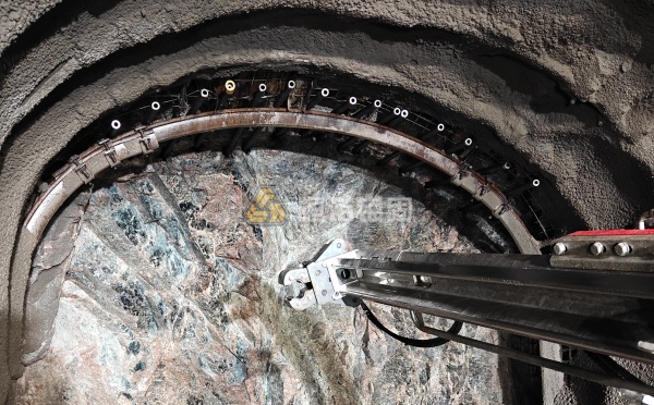 自進(jìn)式管棚工作原理是什么